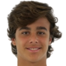 Carlos Álvarez